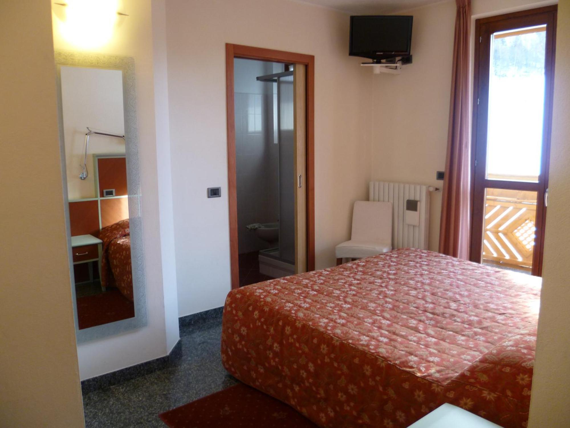 Hotel Derby 3*